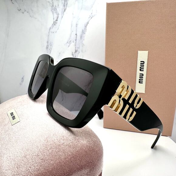New MIU MIU Sunglasses